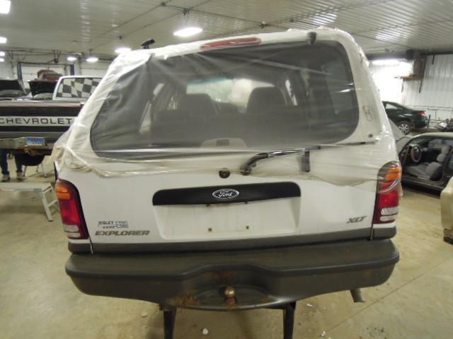 2000 ford explorer outer tail light lamp right