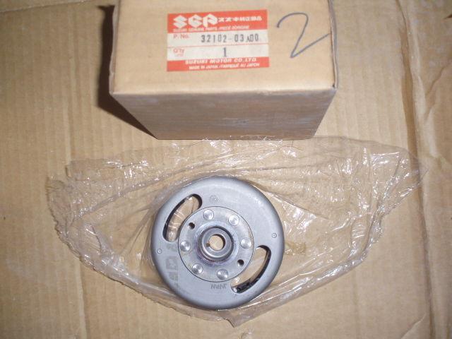 Cp 50  rotor  suzuki   oem new