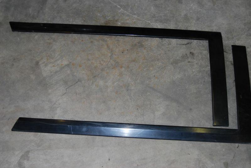 84-89 toyota 4runner quarter sliding window topper l trim