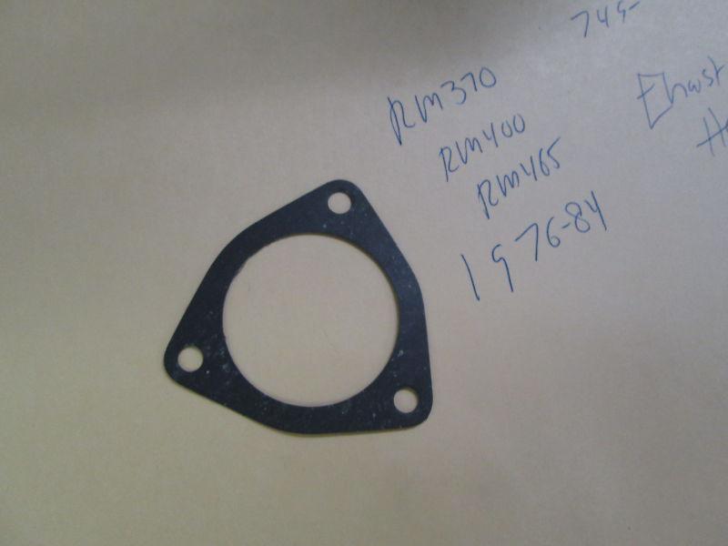 Suzuki rm370,rm400,rm465 1976-84  nos exhaust holder gasket 14181-41200