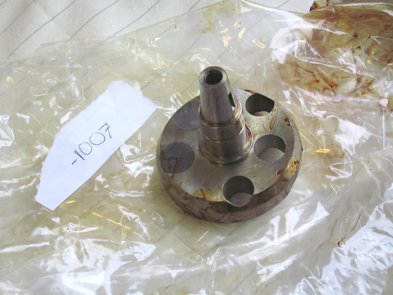 Kawasaki s2 crankshaft left hand side lh 13037-1007 nos