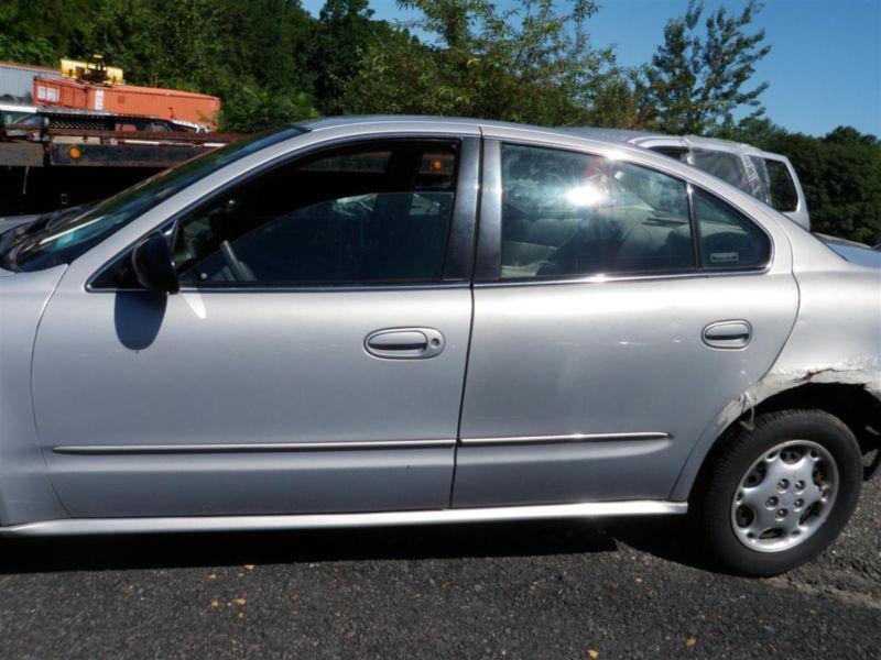 99 00 01 02 03 04 oldsmobile alero lh left drivers used oem silver front door