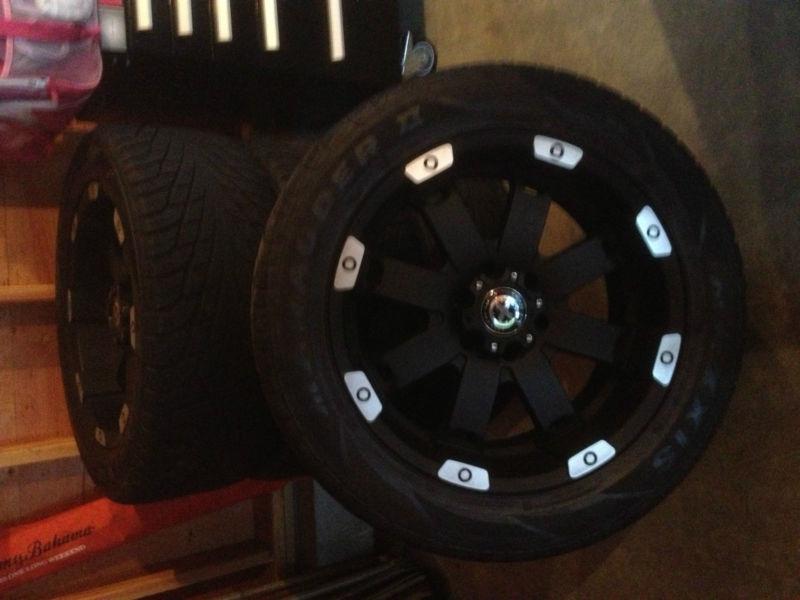 20" american racing crawl rims and maxis tires