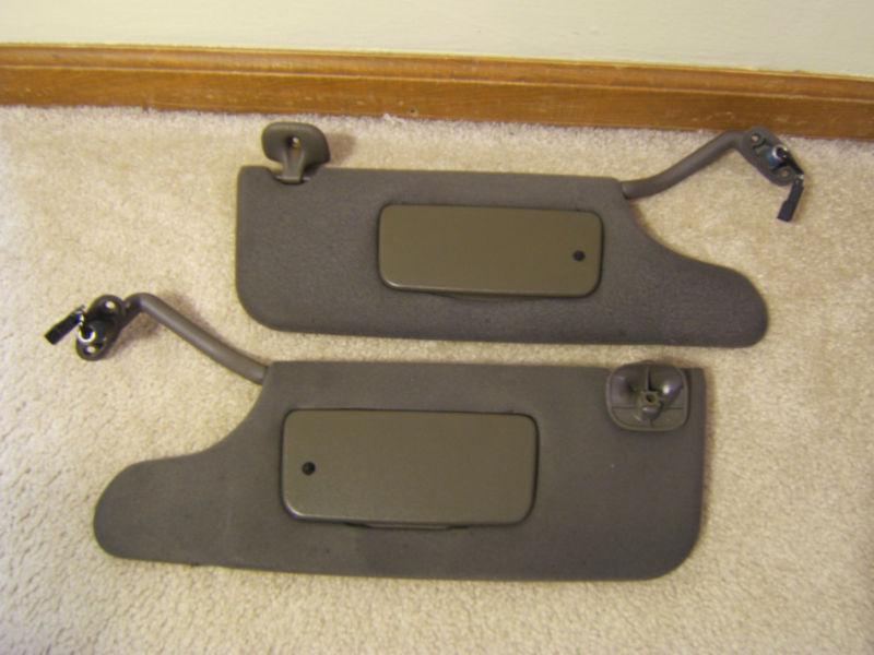 Chrysler sebring convertible sun visors limited gray oem nice lqqk02 03 04 05 06