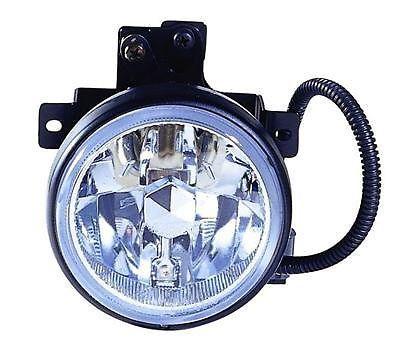 Driving fog light lamp assembly fits driver left or passenger right side