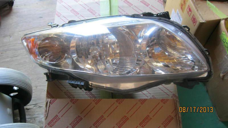 2010 toyota corolla rh headlamp