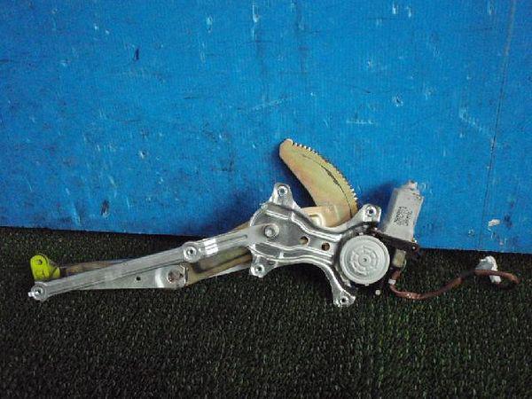 Toyota caldina 1998 front left door regulator [9513220]