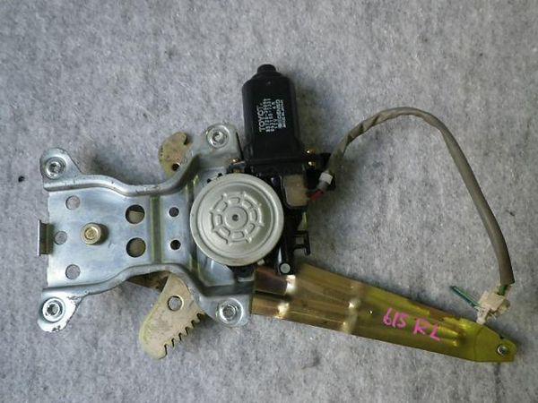 Toyota hilux surf 1996 rear left door regulator [2413420]