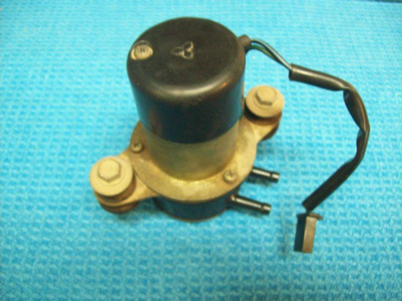 1983-1986  honda v65 magna fuel pump good working condition vf1100c