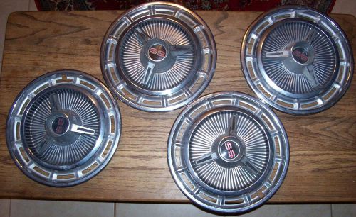 Vintage set of 4 oem 1965-1967 chevrolet ss 14&#034; wheel covers hubcaps