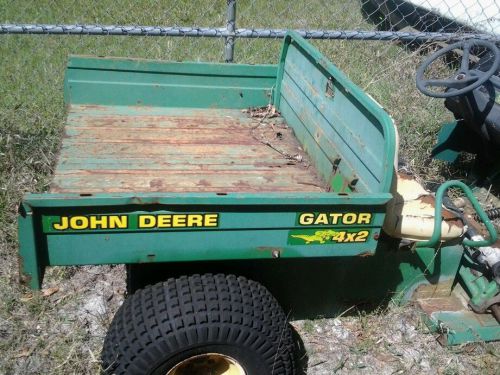 John deer gator 4x2