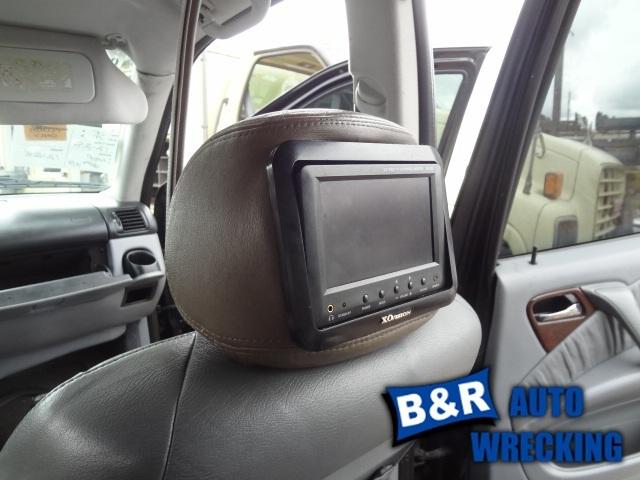 Radio/stereo for 00 mercedes ml430 ~