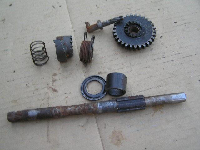 Bultaco sherpa m-3c model #3 kickstart shaft assy kick start gear & spg cafe gt