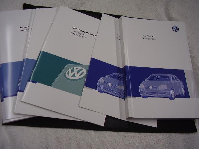 2010 volkswagen   jetta  owners manual set    