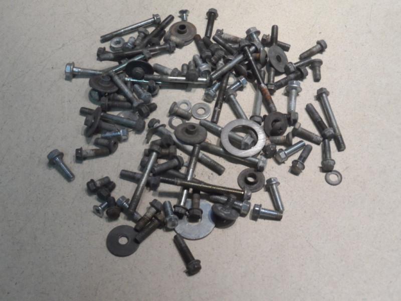 2001 suzuki rm250 screws & bolts set  (b) 01 rm 250