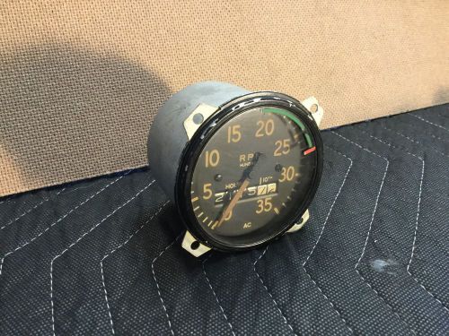 Edo-aire ac tachometer rpm gauge indicator beechcraft