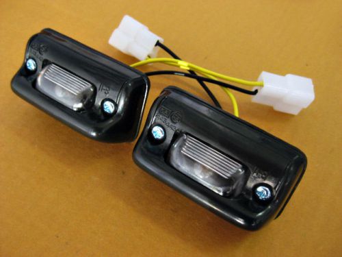 T/t corolla ke70 rear licence plate light (2pcs) black  (si)