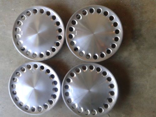 1986 saab 900 hubcaps