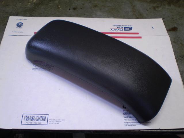 98 99 00 01 02 03 04 chevy s10 blazer gmc jimmy bravada center console lid