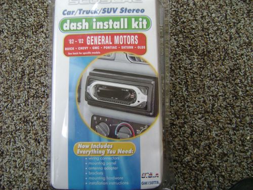 Scosche 1982-2002 general motors dash install kit-buick/chevy/gmc/saturn/pontiac