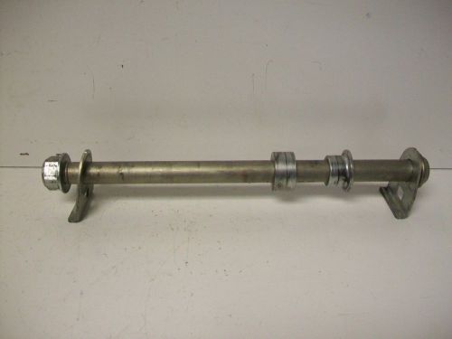 08 suzuki gsxf 650 rear axle w/ spacers ko