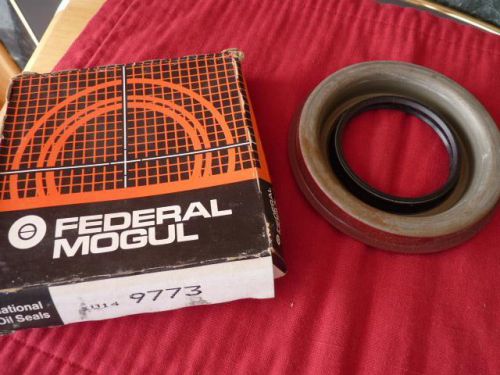 Nos nors national oil seals federal mogul 9773 seal 65-1947 original box usa