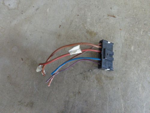 Engine fuse box wire harness blk, wite 02 03 04 05 land rover freelander &amp; se