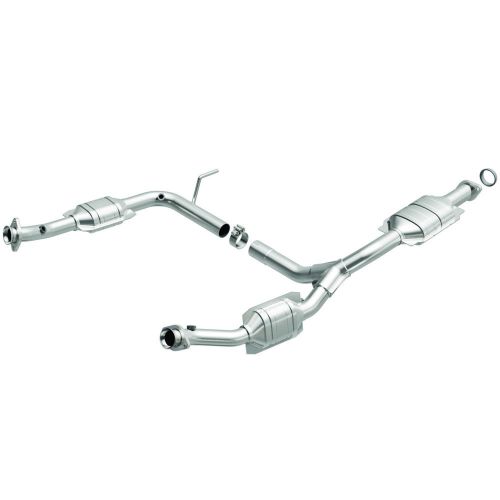 Magnaflow 93372 bolt-on catalytic converter assembly obdii