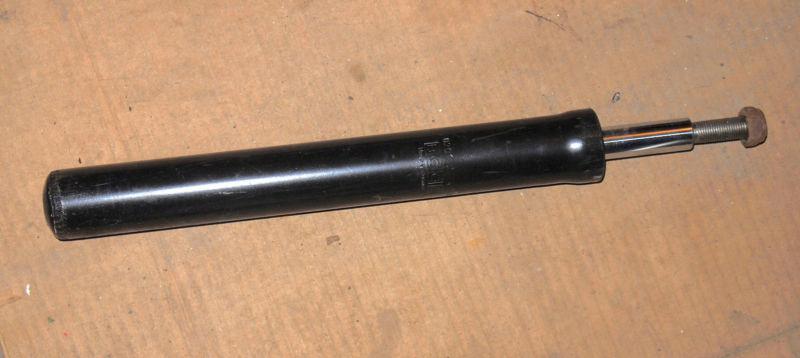 Vw golf rabbit jetta  gti gli 1 201 27 467 0 new front boge strut insert