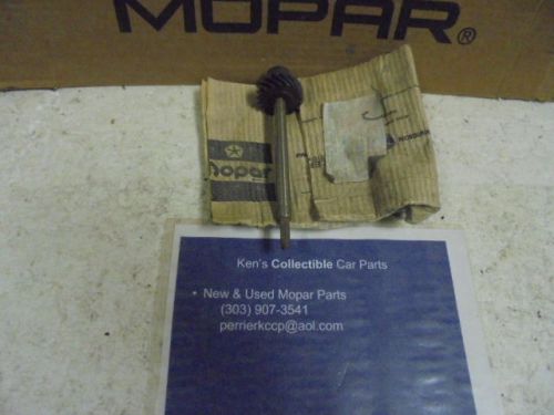 Mopar 383 400 426 440 intermediate oil pump drive shaft nos 3462992 cuda charger