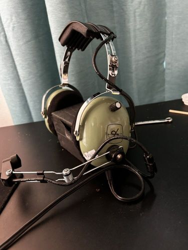 David clark co. inc. model h10-30 aviation headset