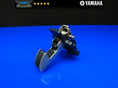 New oem 08-11 yamaha waverunner fx engine hood latch f1w-6517c-02-00