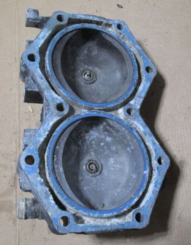 Johnson evinrude outboard 80 - 115 hp   port cylinder head