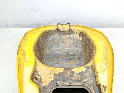 01 suzuki tl1000 r gas fuel tank petrol reservoir ?$only 2 options us an another