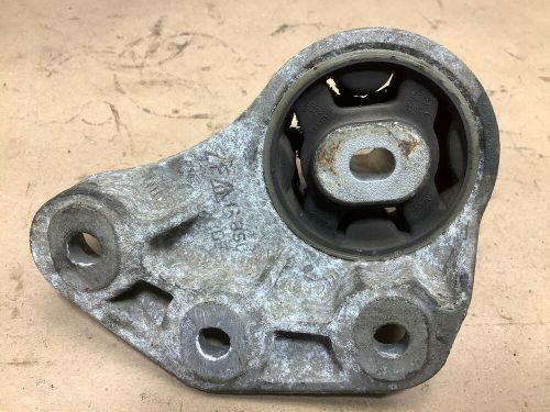 Audi a4 cabrio quattro awd 2006  rear differential mount bracket support factory