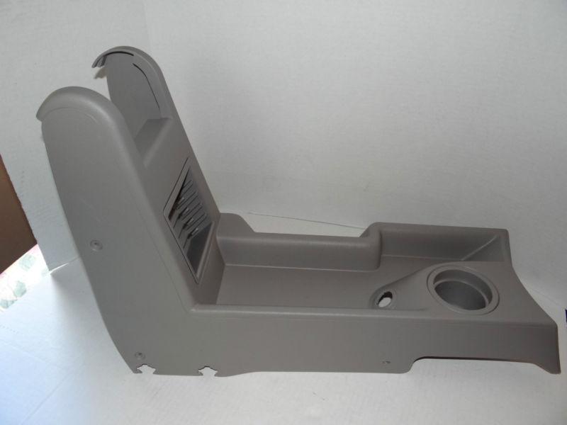 2006 equinox center console bottom oem gray 