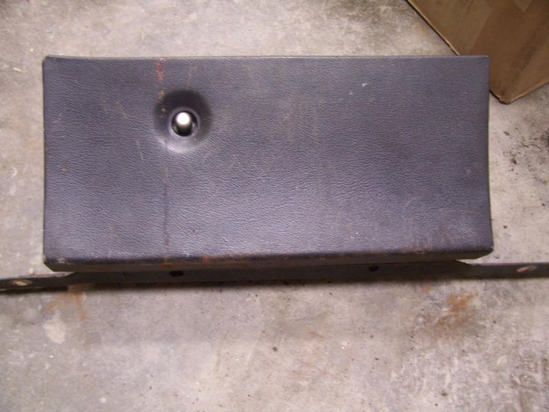 1969-70 mustang/shelby original/used glove box door assembly