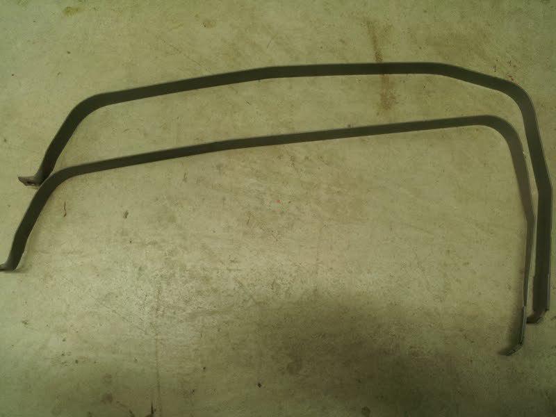 Oem 1970-1974 challenger barracuda cuda gas tank straps