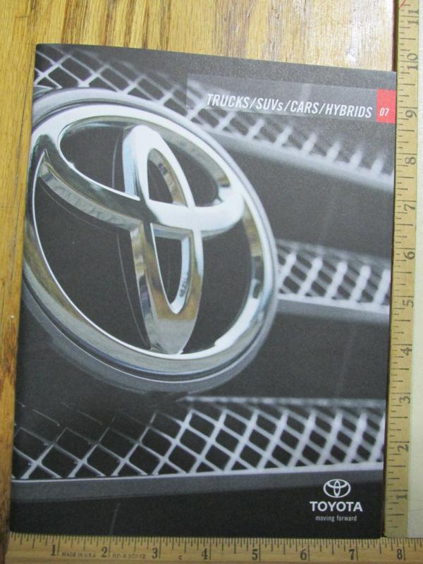 2007 07 toyota full line sales brochure truck suv car hybrid