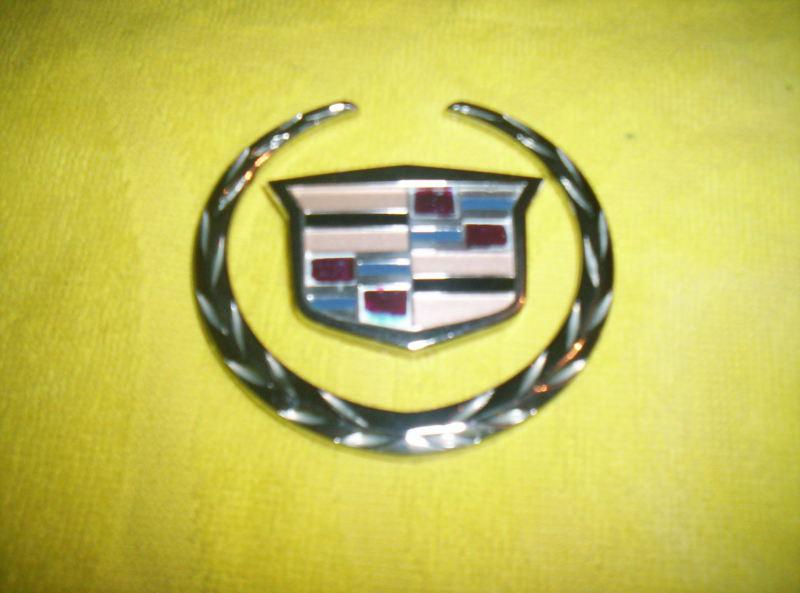  00 01 02 03 04 05 cadillac deville rear deck lid trunk emblems 2pc.