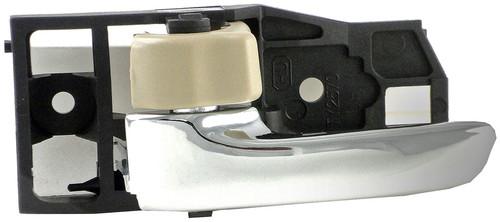 Int door handle front lh, rear lh highlander beige & chrome platinum# 1231839