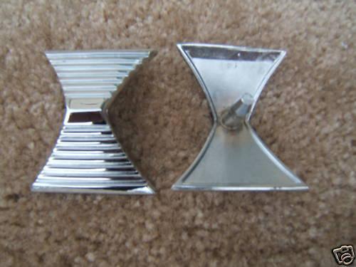 1962 new gm olds starfire tail light moldings pair 62 