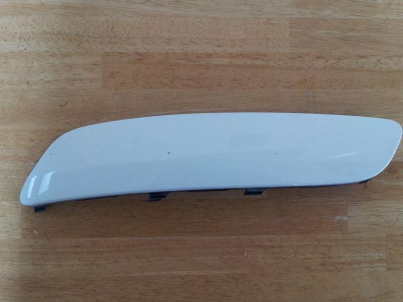 Bumper moulding 1k0807717b vw gti jetta rabbit 05-10 driver side white