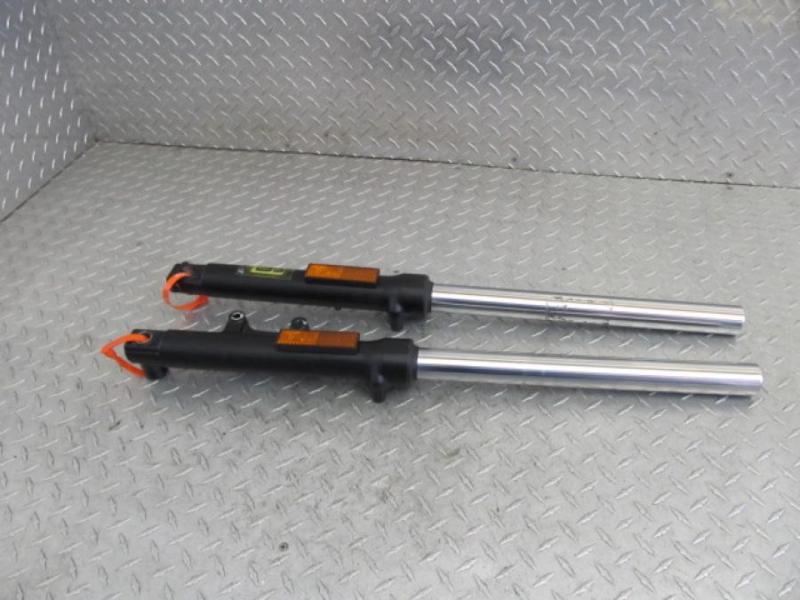 2004 buell blast p3 j18 front suspension forks left right fork