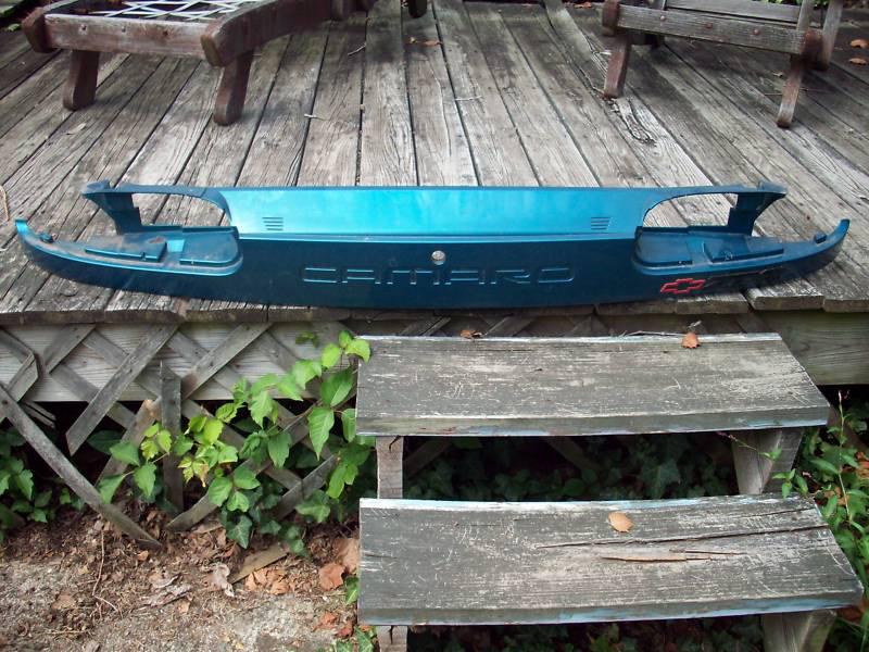 1993-97,98-2002 camaro z-28 rear tailight panel "blue metallic"  no cracks