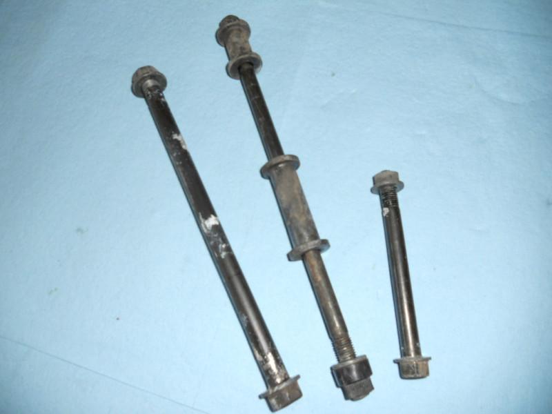 1984 honda vt700-750 shadow axle lot