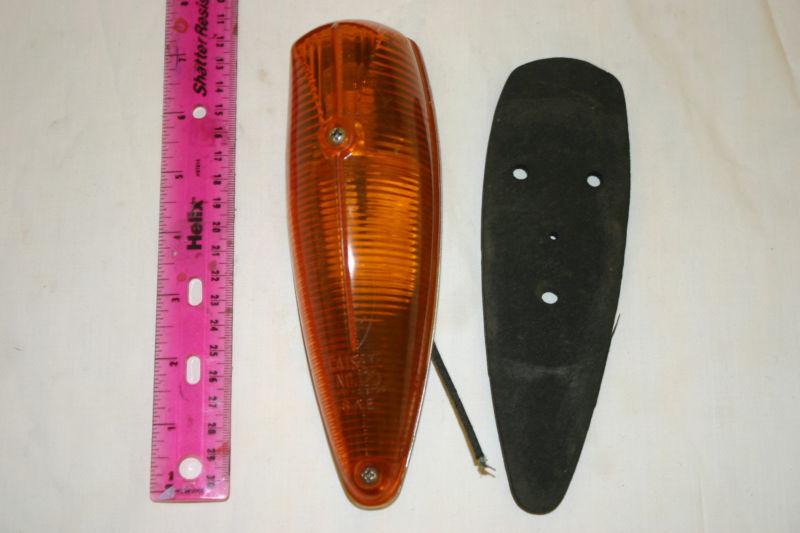 Nos cats-eye glass amber truck, semi trailer marker/running light #120