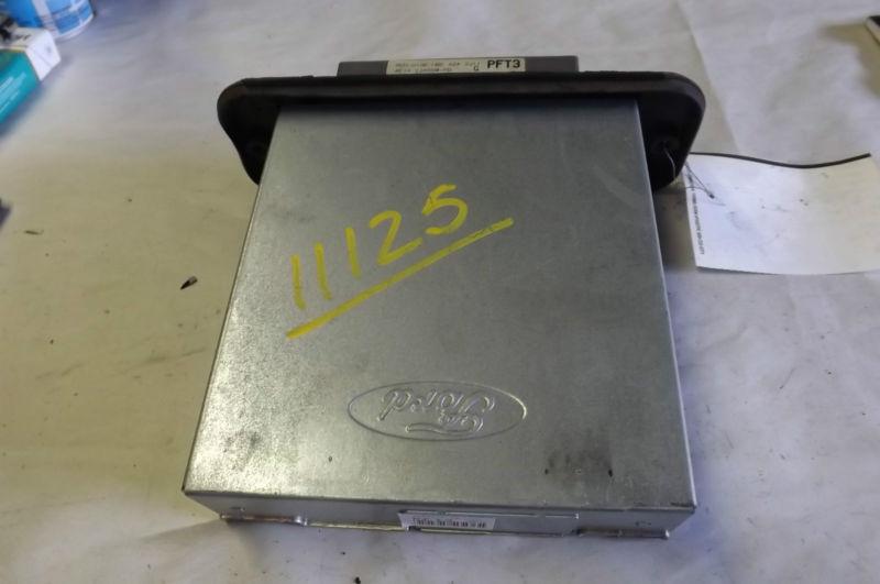 2004 ford taurus ecu ecm engine computer 4f1a-12a650-pd oem