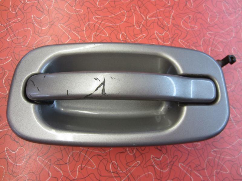 03 04 05 06 tahoe yukon avalanche suburban left rear door handle drivers side