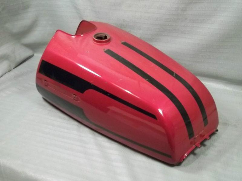 #688)1975-76 suzuki re 5 "rotary" gas tank~oem~original red paint~no dents